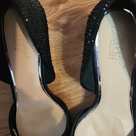 Jewel Badgley Mischka - Picture 8 of 8